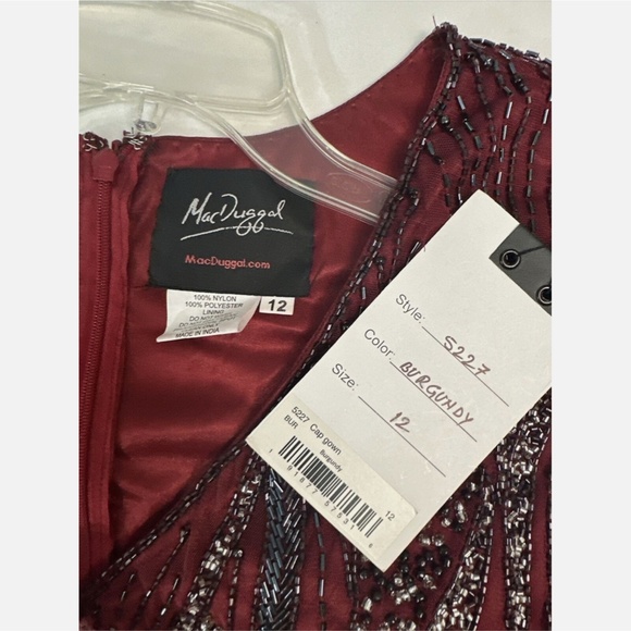NWT $598 Mac Duggal [ 12 ] Intricate Beaded V-Neck High Slit Gown Burgundy‎ Red - Picture 5 of 15
